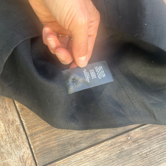 Aritzia 100 linen vest NWOT size 0 black pacino deniro top sleeveless summer xs - Picture 6 of 11